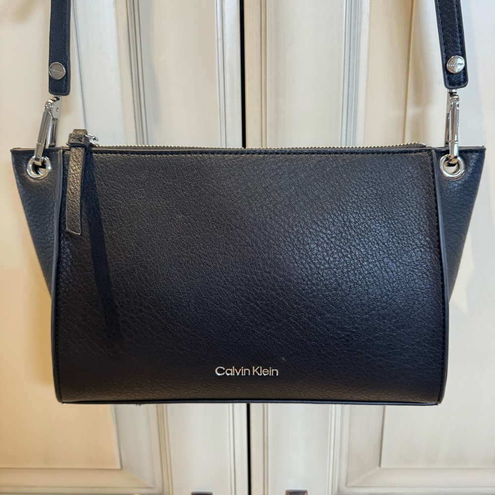 Calvin Klein Women's Reyna Crossbody Vegan Leather Purse